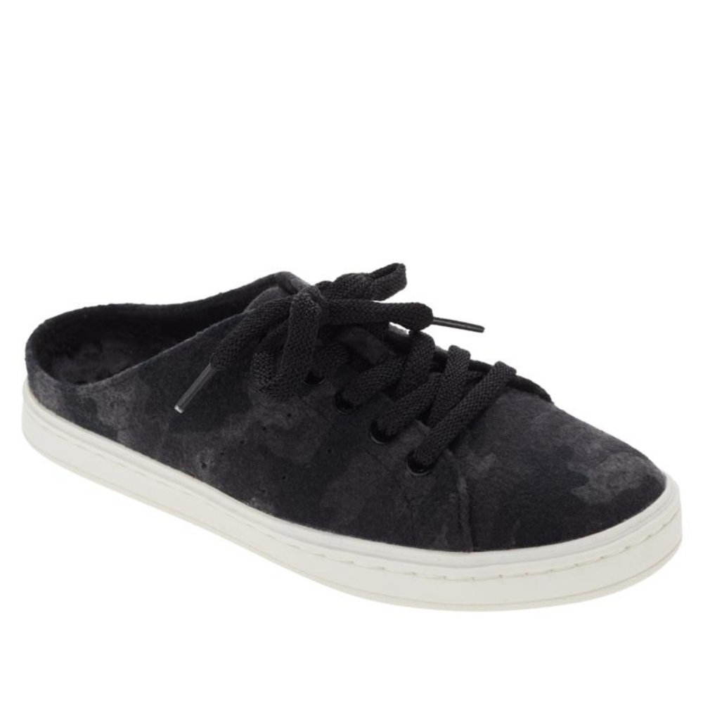 SOUL Naturalizer Kemper Mule Slip-On Sneaker